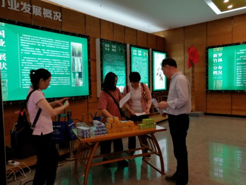 小池鎮(zhèn)培斜村聯(lián)合市、區(qū)科協(xié)開(kāi)展“學(xué)黨史 辦實(shí)事”教育咨詢服務(wù)實(shí)踐活動(dòng)